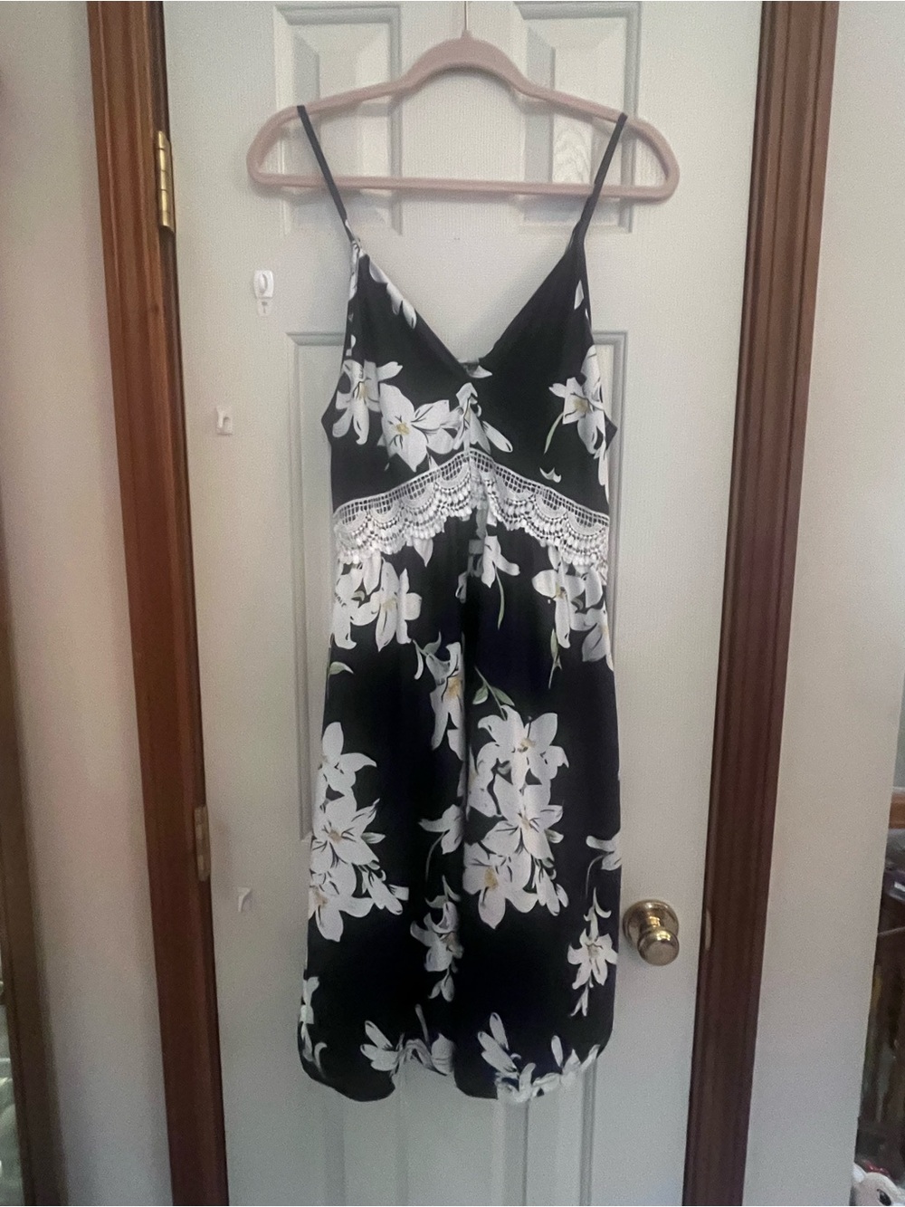 Black Floral Lace-Trim Slip Dress - White Flower Print